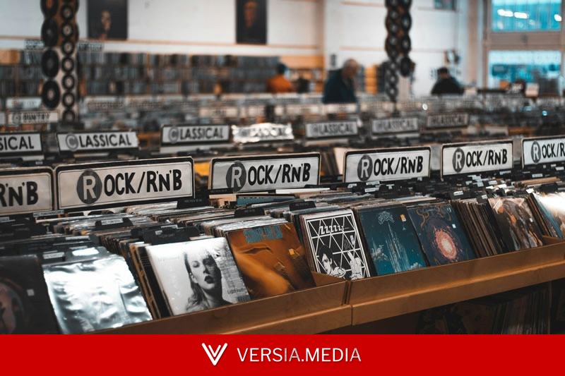 CD-диски начали набирать популярность в США — их покупают даже люди, не имеющие CD-плееров