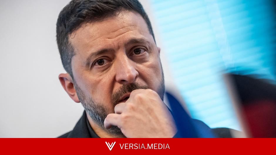 Зеленский анонсировал отставку премьера Украины