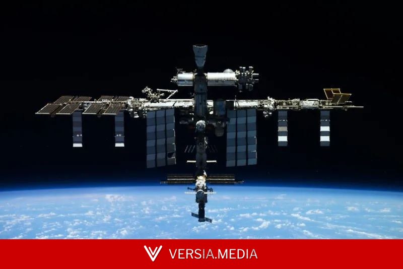 Корабль «Союз МС-28» доставил с МКС в Казахстан двух россиян и американца