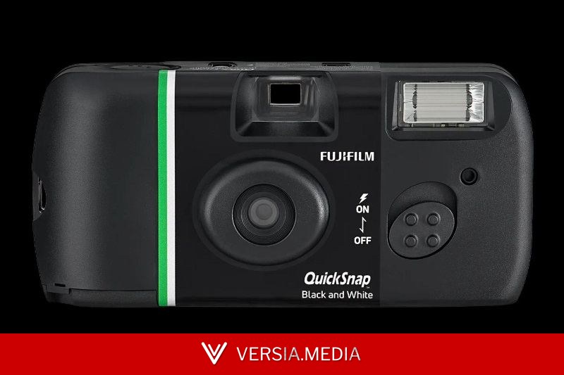 Fujifilm выпустила одноразовые плёночные камеры QuickSnap — они позволят снять 27 монохромных или цветных кадров